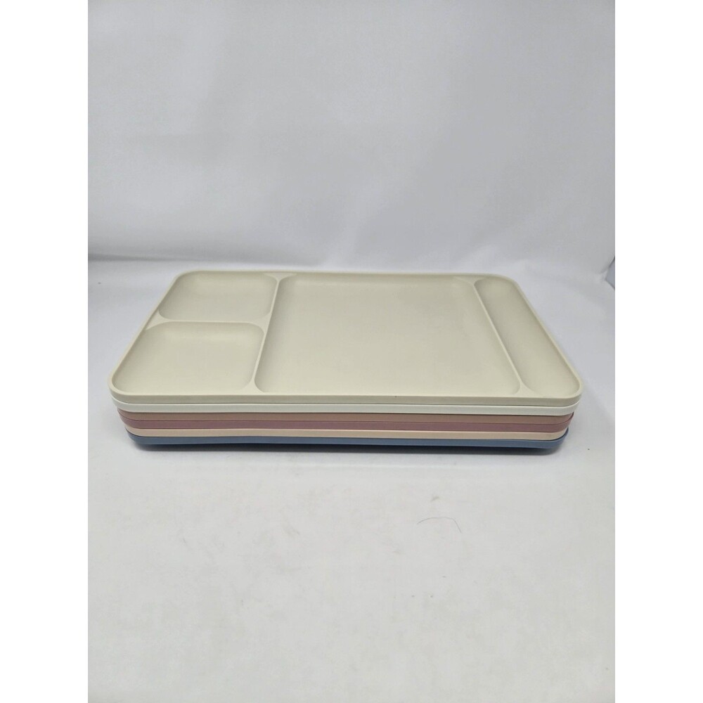 VINTAGE TUPPERWARE LOT CAFETERIA LUNCH TRAY DIVIDED PLATE MIXED #1535 SET OF 6 - Picture 1 of 11